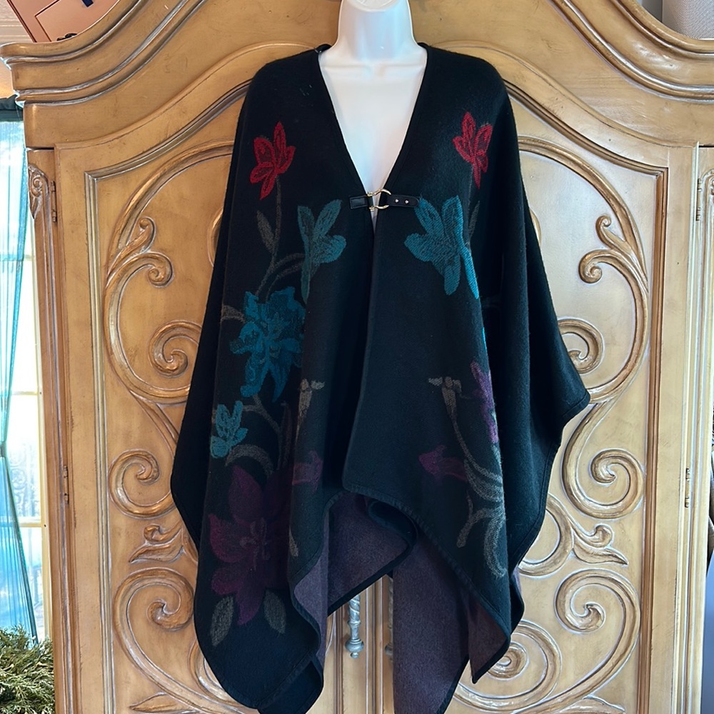 Marc New York floral wrap